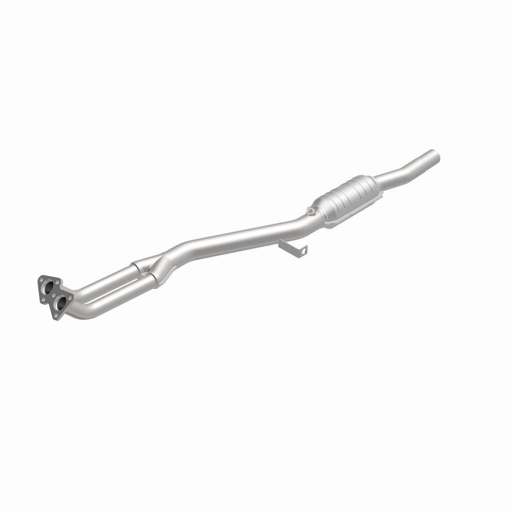 MagnaFlow Exhaust Products 93685 Standard Grade Direct-Fit Catalytic Converter for Select BMW 850CSi, BMW 850Ci, BMW 850i