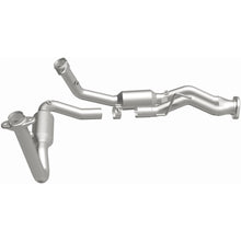 Load image into Gallery viewer, MagnaFlow Exhaust Products 5451444 California CARB Direct-Fit Catalytic Converter for Select Jeep Commander, Jeep Grand Cherokee