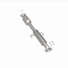 Load image into Gallery viewer, MagnaFlow Exhaust Products 5571133 California CARB Direct-Fit Catalytic Converter for Select Kia Optima