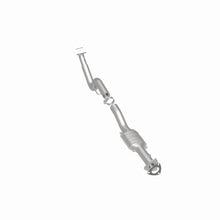Load image into Gallery viewer, MagnaFlow Exhaust Products 49603 OEM Grade Direct-Fit Catalytic Converter for Select Chevrolet Express 2500, Chevrolet Express 3500, GMC Savana 2500, GMC Savana