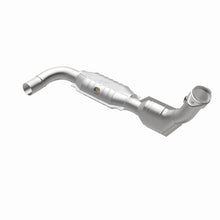 Load image into Gallery viewer, MagnaFlow Exhaust Products 447113 California CARB Direct-Fit Catalytic Converter for Select Ford Expedition