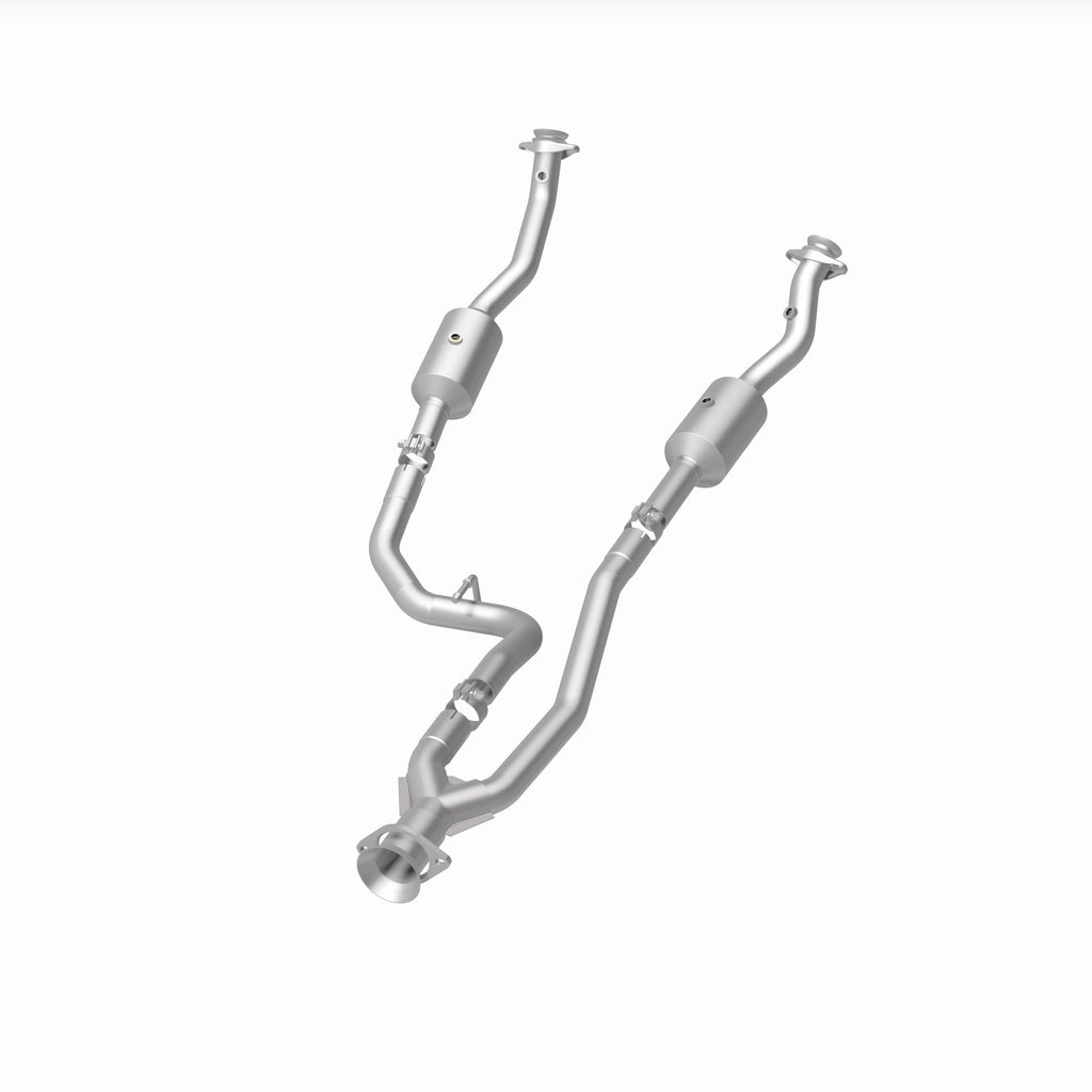 MagnaFlow Exhaust Products 280248 OEM Grade Direct-Fit Catalytic Converter for Select Ford Transit-150, Ford Transit-250, Ford Transit-350, Ford Transit-350 HD