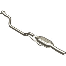 Load image into Gallery viewer, MagnaFlow Exhaust Products 93301 Standard Grade Direct-Fit Catalytic Converter for Select Ford E-150 Econoline, Ford E-150 Econoline Club Wagon, Ford E-250 Econoline, Ford E-250 Econoline Club Wagon, Ford E-350 Econoline, Ford E-350 Econoline Club Wagon,