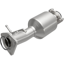 Load image into Gallery viewer, MagnaFlow Exhaust Products 5571293 California CARB Direct-Fit Catalytic Converter for Select Honda CR-V