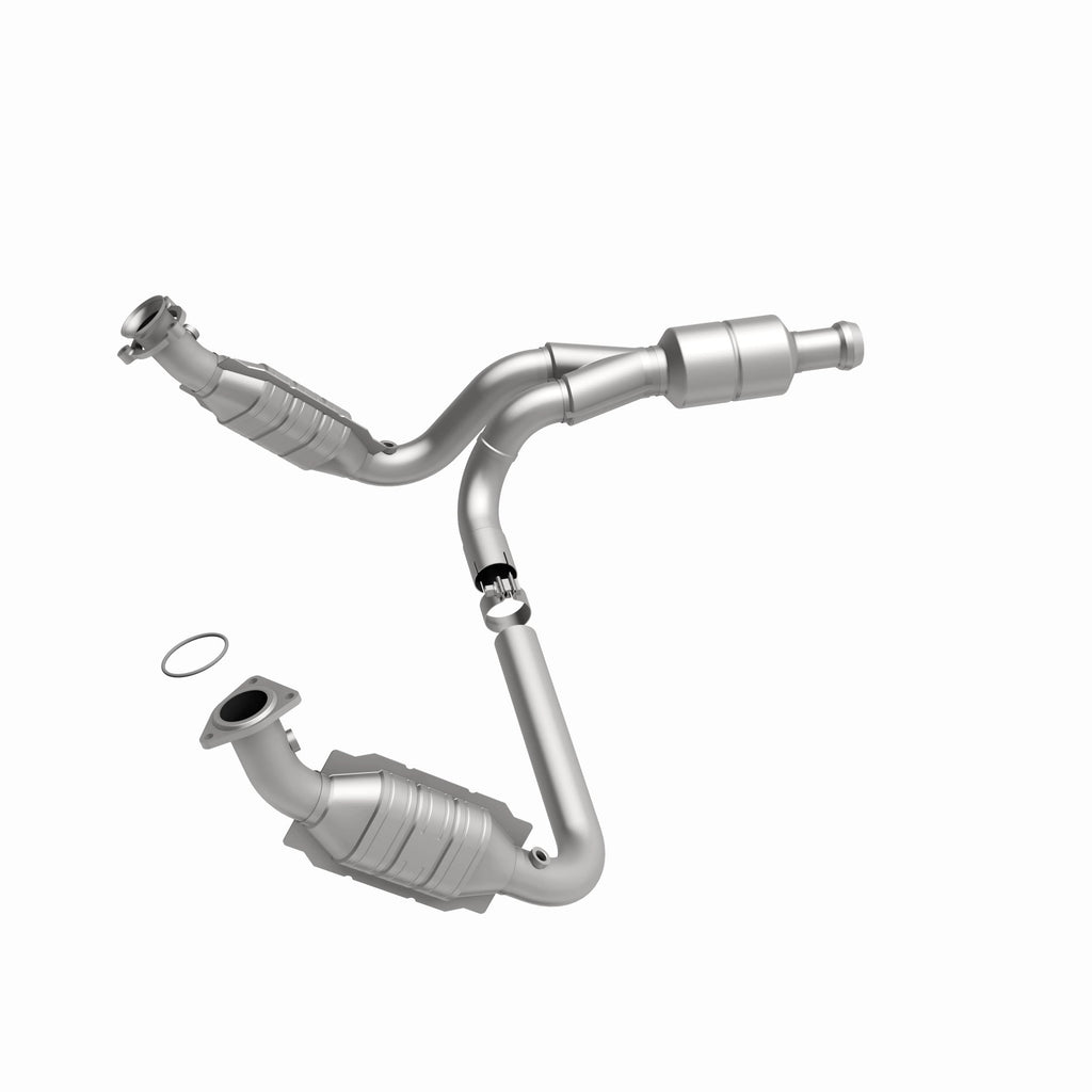 MagnaFlow Exhaust Products 5481578 California CARB Direct-Fit Catalytic Converter for Select Chevrolet Avalanche, Chevrolet Silverado 1500, Chevrolet Suburban 1500, Chevrolet Tahoe, GMC Sierra 1500, GMC Yukon, GMC Yukon XL