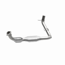 Load image into Gallery viewer, MagnaFlow Exhaust Products 23718 HM Grade Direct-Fit Catalytic Converter for Select Ford Expedition, Ford F-150, Ford F-250, Lincoln Navigator