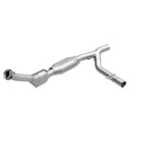 Load image into Gallery viewer, MagnaFlow Exhaust Products 51412 OEM Grade Direct-Fit Catalytic Converter for Select Ford Expedition, Ford F-150, Ford F-250, Lincoln Blackwood, Lincoln Navigator