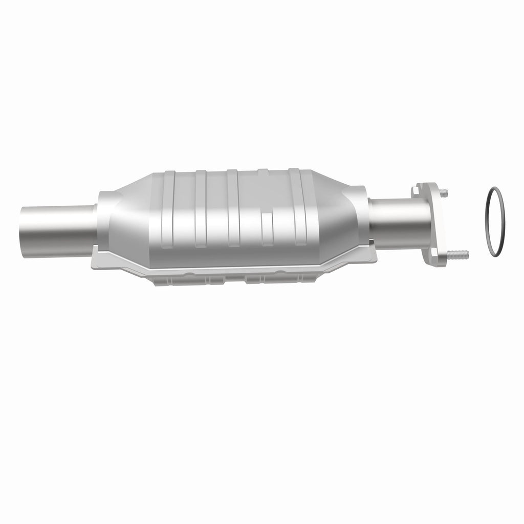 MagnaFlow Exhaust Products 51896 OEM Grade Direct-Fit Catalytic Converter for Select Ford Fusion, Mercury Milan