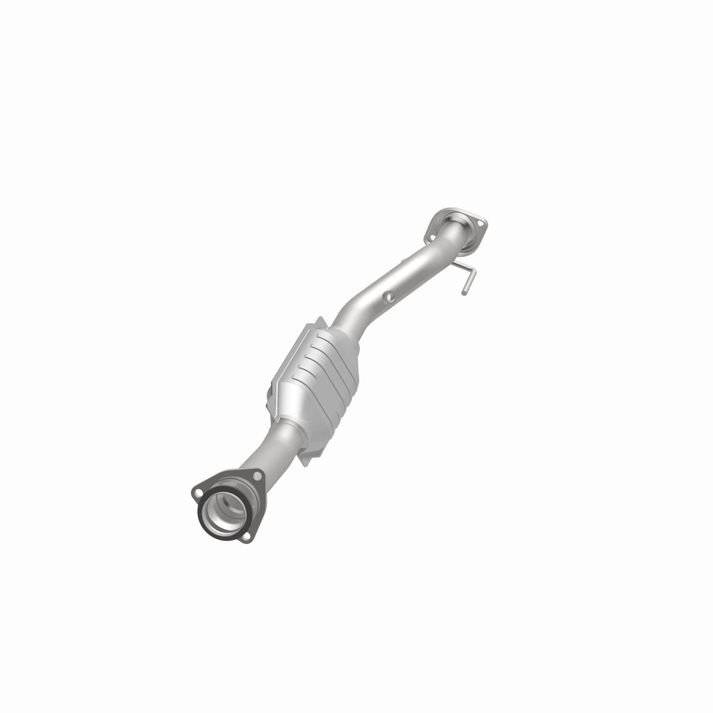 MagnaFlow Exhaust Products 23967 HM Grade Direct-Fit Catalytic Converter for Select Buick Rainier, Chevrolet Trailblazer, GMC Envoy, Isuzu Ascender, Oldsmobile Bravada, Saab 9-7x