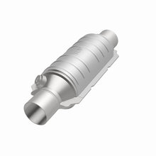 Load image into Gallery viewer, MagnaFlow Exhaust Products 99309HM HM Grade Universal Catalytic Converter for Select Chevrolet Avalanche 2500, Chevrolet C2500, Chevrolet C2500 Suburban, Chevrolet C3500, Chevrolet C3500HD, Chevrolet K2500, Chevrolet K2500 Suburban, Chevrolet K3500,