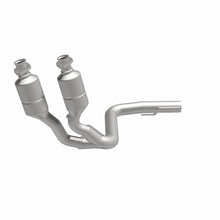 Load image into Gallery viewer, MagnaFlow Exhaust Products 458053 California CARB Direct-Fit Catalytic Converter for Select Jeep Grand Cherokee