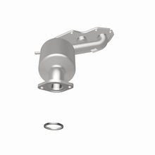 Load image into Gallery viewer, MagnaFlow Exhaust Products 52580 OEM Grade Manifold Catalytic Converter for Select Toyota Avalon, Toyota Venza