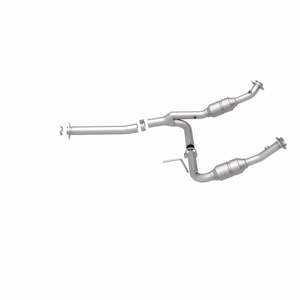 MagnaFlow Exhaust Products 49406 OEM Grade Direct-Fit Catalytic Converter for Select Ford Explorer, Mercury Mountaineer
