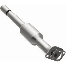 Load image into Gallery viewer, MagnaFlow Exhaust Products 5571034 California CARB Direct-Fit Catalytic Converter for Select Mitsubishi Galant