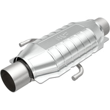Load image into Gallery viewer, MagnaFlow Exhaust Products 94026 Standard Grade Universal Catalytic Converter for Select Buick Regal, Buick Riviera, Cadillac Seville, Chevrolet Camaro, Chrysler Town &amp; Country, Dodge B150, Dodge B250, Dodge B350, Dodge Caravan, Dodge D100, Dodge D150,