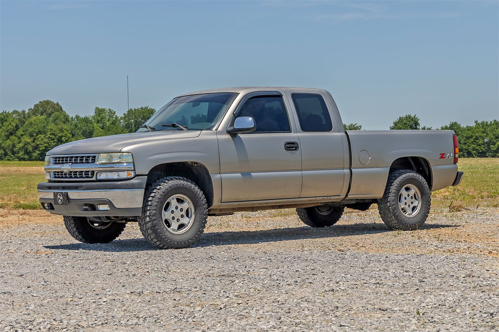 Rough Country 4299A Wheel Well Liner for Select Chevrolet Silverado 1500, Chevrolet Silverado Classic, Chevrolet Silverado 2500, Chevrolet Silverado 3500, GMC Sierra 1500, GMC Sierra Classic, GMC Sierra 2500, GMC Sierra
