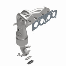 Load image into Gallery viewer, MagnaFlow Exhaust Products 51859 OEM Grade Manifold Catalytic Converter for Select Toyota Highlander