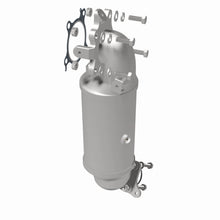 Load image into Gallery viewer, MagnaFlow Exhaust Products 280765 OEM Grade Direct-Fit Catalytic Converter for Select Honda CR-V