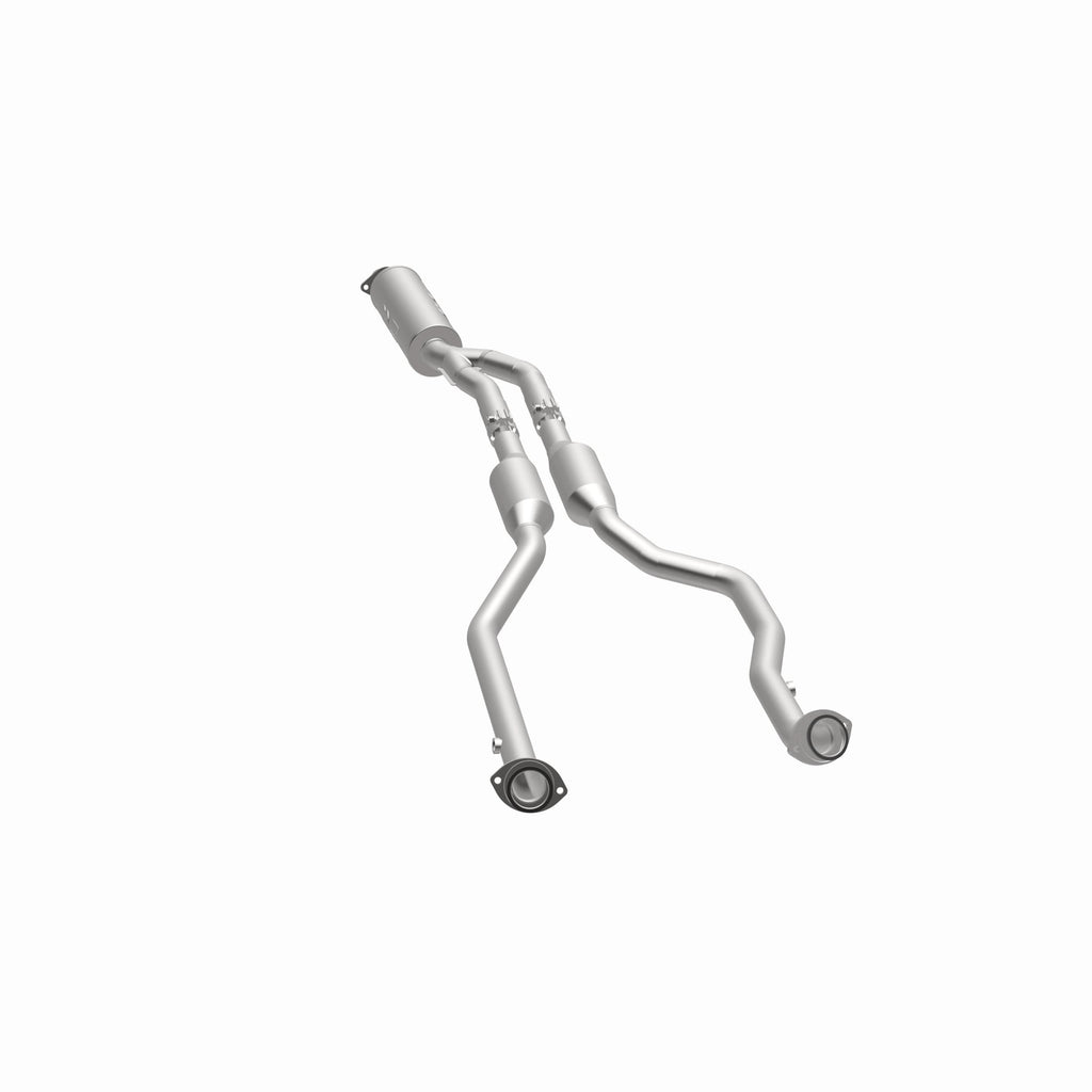 MagnaFlow Exhaust Products 5571071 California CARB Direct-Fit Catalytic Converter for Select Lexus IS250