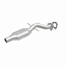 Load image into Gallery viewer, MagnaFlow Exhaust Products 23416 Standard Grade Direct-Fit Catalytic Converter for Select Chevrolet Blazer, GMC Jimmy