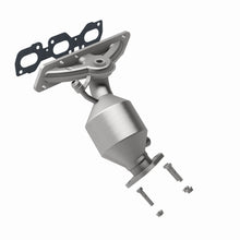 Load image into Gallery viewer, MagnaFlow Exhaust Products 51977 OEM Grade Manifold Catalytic Converter for Select Mazda 6