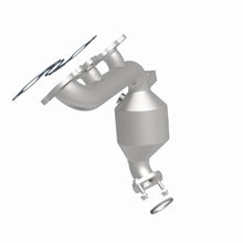 Load image into Gallery viewer, MagnaFlow Exhaust Products 49837 OEM Grade Manifold Catalytic Converter for Select Lexus RX330, Toyota Highlander, Toyota Sienna