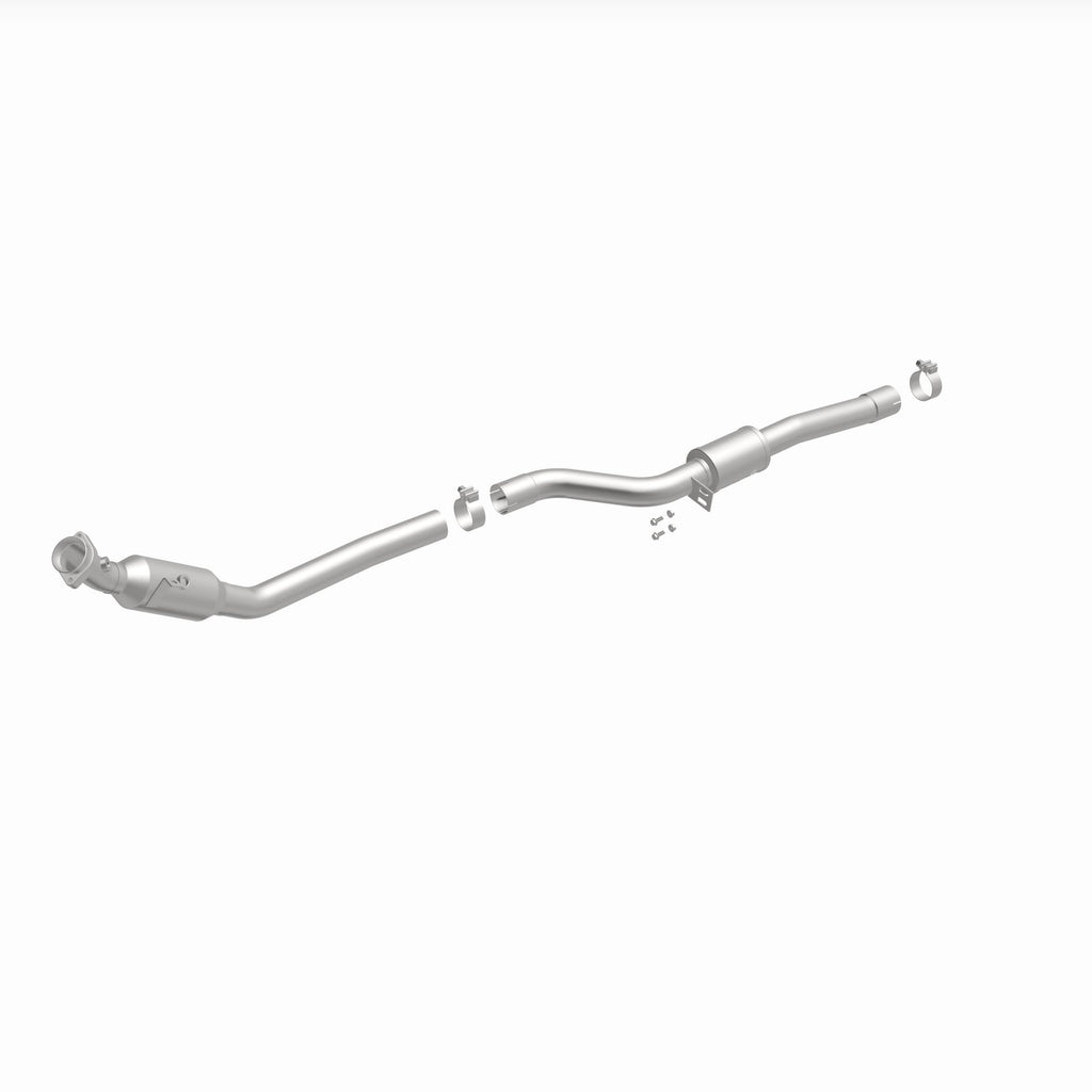 MagnaFlow Exhaust Products 21-572 OEM Grade Direct-Fit Catalytic Converter for Select Mercedes-Benz SL550