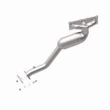 Load image into Gallery viewer, MagnaFlow Exhaust Products 5531762 California CARB Manifold Catalytic Converter for Select BMW 128i, BMW 325i, BMW 325xi, BMW 328i, BMW 328i xDrive, BMW 328xi, BMW 330i, BMW 330xi