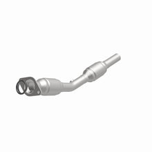 Load image into Gallery viewer, MagnaFlow Exhaust Products 49461 OEM Grade Direct-Fit Catalytic Converter for Select Pontiac Vibe, Toyota Corolla, Toyota Matrix