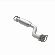 Load image into Gallery viewer, MagnaFlow Exhaust Products 5571317 California CARB Direct-Fit Catalytic Converter for Select Nissan Rogue, Nissan Rogue Select
