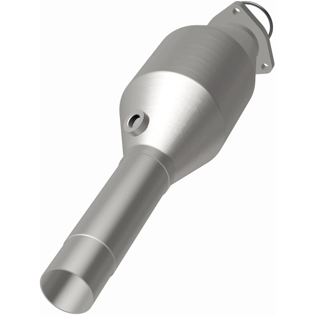 MagnaFlow Exhaust Products 4481957 California CARB Direct-Fit Catalytic Converter for Select Volkswagen Golf, Volkswagen Jetta, Volkswagen Passat