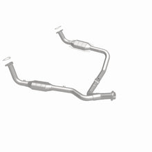 Load image into Gallery viewer, MagnaFlow Exhaust Products 93694 HM Grade Direct-Fit Catalytic Converter for Select Land Rover Range Rover