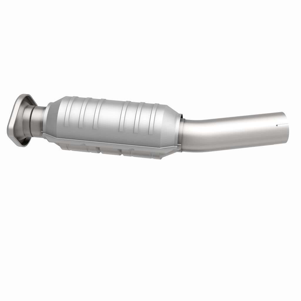 MagnaFlow Exhaust Products 23006 HM Grade Direct-Fit Catalytic Converter for Select Toyota RAV4