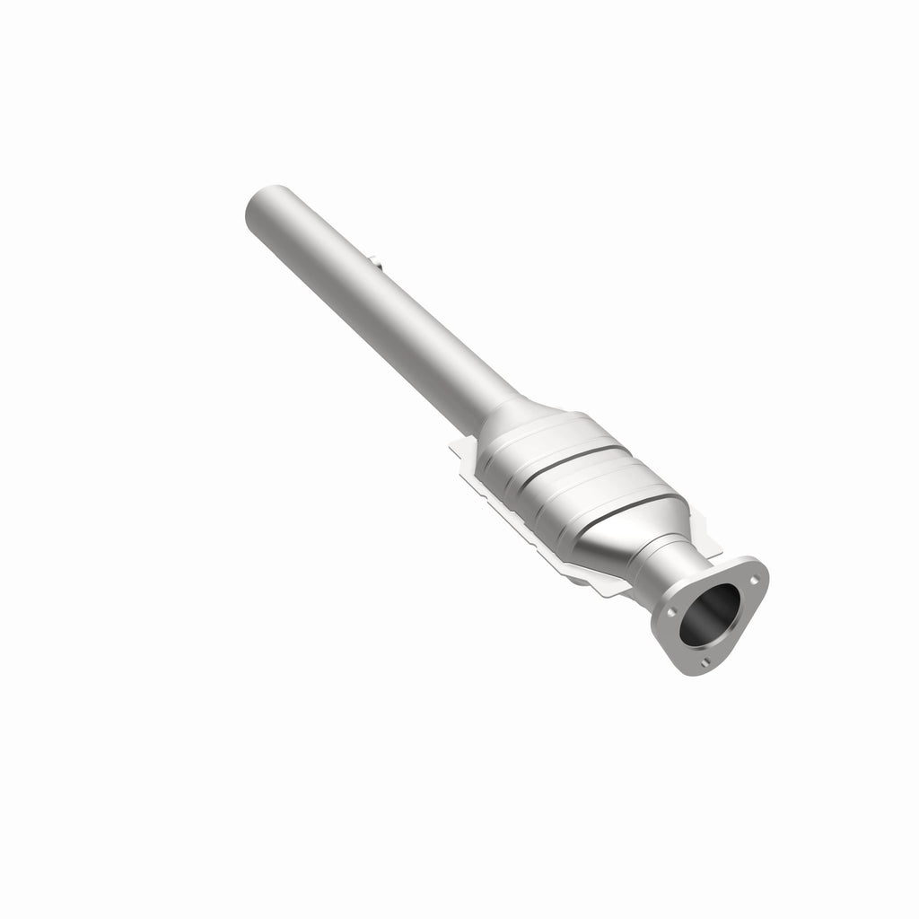 MagnaFlow Exhaust Products 23204 HM Grade Direct-Fit Catalytic Converter for Select Ford E-250 Econoline, Ford E-450 Econoline Super Duty, Ford Econoline Super Duty