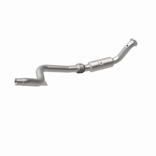 Load image into Gallery viewer, MagnaFlow Exhaust Products 5561101 California CARB Direct-Fit Catalytic Converter for Select Chrysler 300, Dodge Challenger, Dodge Charger