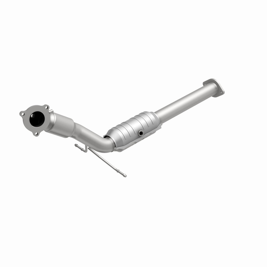 MagnaFlow Exhaust Products 51451 OEM Grade Direct-Fit Catalytic Converter for Select Volvo S60, Volvo V70
