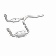 Load image into Gallery viewer, MagnaFlow Exhaust Products 49187 OEM Grade Direct-Fit Catalytic Converter for Select Dodge Nitro, Jeep Liberty