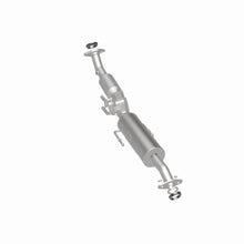 Load image into Gallery viewer, MagnaFlow Exhaust Products 280468 OEM Grade Direct-Fit Catalytic Converter for Select Toyota Prius, Toyota Prius AWD-e, Toyota Prius Prime