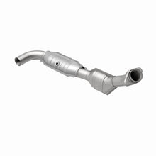 Load image into Gallery viewer, MagnaFlow Exhaust Products 458031 California CARB Direct-Fit Catalytic Converter for Select Ford F-150, Ford F-150 Heritage