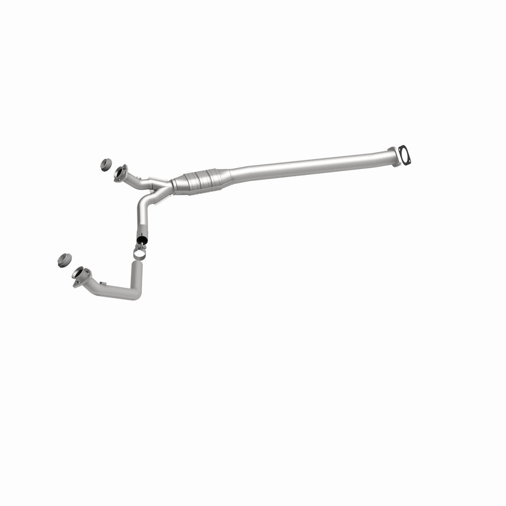 MagnaFlow Exhaust Products 51350 OEM Grade Direct-Fit Catalytic Converter for Select Chevrolet Express 1500, Chevrolet Express 2500, GMC Savana 1500, GMC Savana