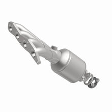 Load image into Gallery viewer, MagnaFlow Exhaust Products 24315 HM Grade Manifold Catalytic Converter for Select Honda Civic