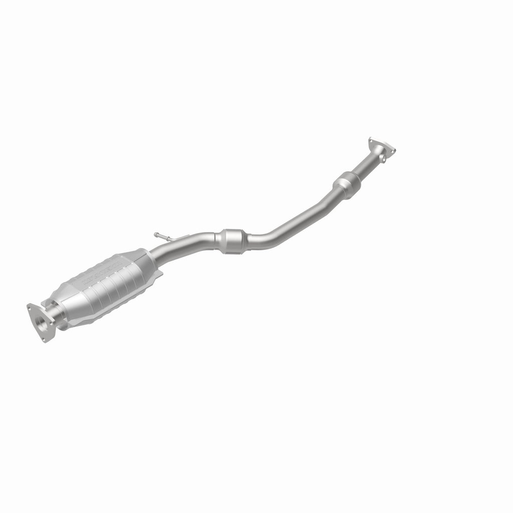 MagnaFlow Exhaust Products 93331 HM Grade Direct-Fit Catalytic Converter for Select Daewoo Lanos