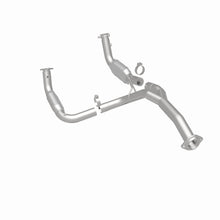 Load image into Gallery viewer, MagnaFlow Exhaust Products 21-252 OEM Grade Direct-Fit Catalytic Converter for Select Chevrolet Silverado HD, Chevrolet Silverado HD, GMC Sierra HD, GMC Sierra HD