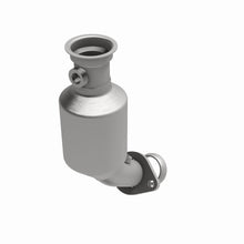 Load image into Gallery viewer, MagnaFlow Exhaust Products 458051 California CARB Direct-Fit Catalytic Converter for Select Jeep Liberty