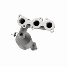 Load image into Gallery viewer, MagnaFlow Exhaust Products 51962 OEM Grade Manifold Catalytic Converter for Select Lexus RX400h, Toyota Highlander