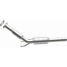 Load image into Gallery viewer, MagnaFlow Exhaust Products 49990 OEM Grade Direct-Fit Catalytic Converter for Select Volkswagen Beetle, Volkswagen Golf, Volkswagen Jetta, Volkswagen Passat, Volkswagen Rabbit