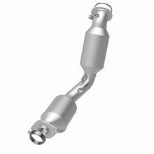 Load image into Gallery viewer, MagnaFlow Exhaust Products 280754 OEM Grade Direct-Fit Catalytic Converter for Select Toyota Sequoia, Toyota Tundra