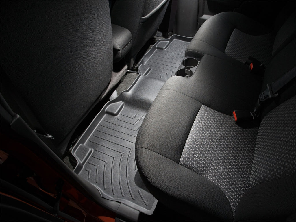 Weathertech 440092 FloorLiner™ DigitalFit® for Select Chevrolet Colorado, GMC Canyon, Isuzu i-350, Isuzu i-370