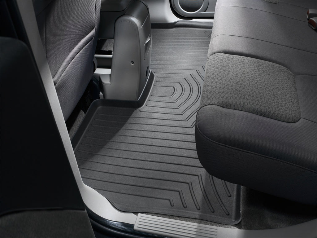 Weathertech 440232 FloorLiner™ DigitalFit® for Select Chevrolet Equinox, Pontiac Torrent
