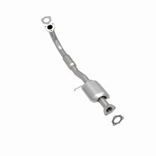Load image into Gallery viewer, MagnaFlow Exhaust Products 441017 California CARB Direct-Fit Catalytic Converter for Select Saturn SC1, Saturn SW1